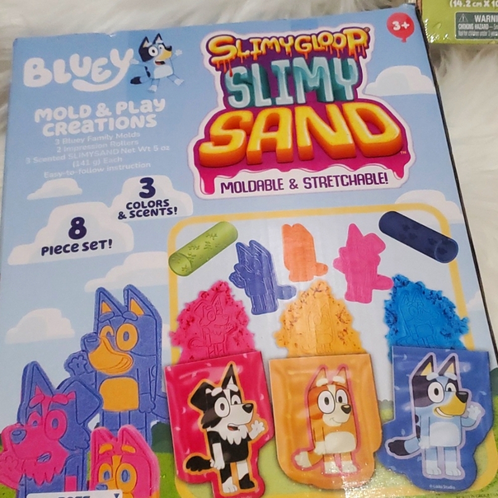 🎈Bluey Fun bundle - Picture 2 of 3
